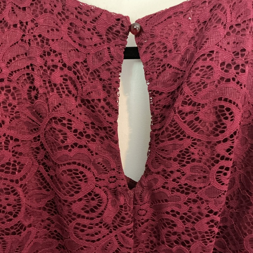 Maurices Long Sleeve All Over Lace Romper Burgundy Large NWT - Picture 4 of 13